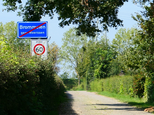 P1130336brommelen_e