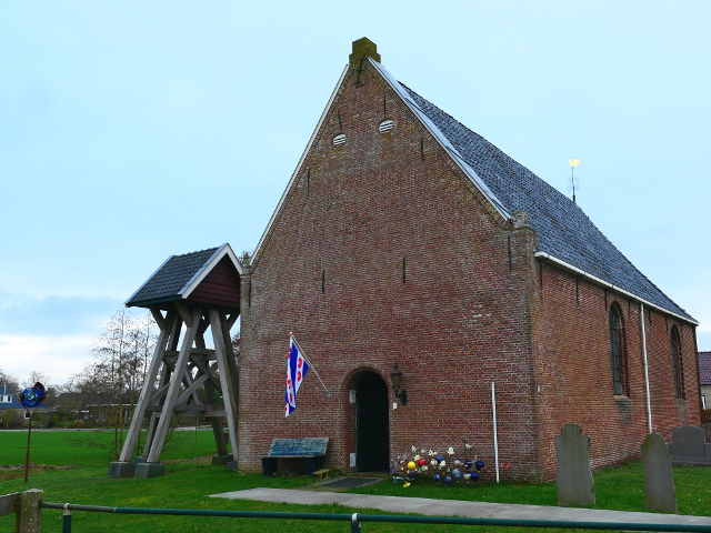 P1250363mildam_z