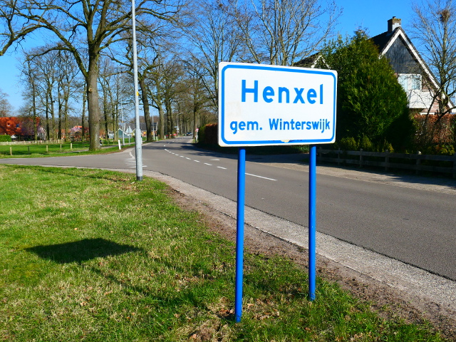 P1260147henxel_w