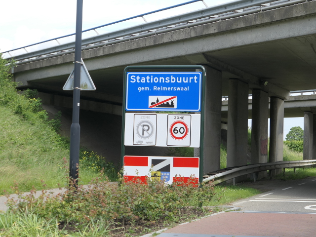 P1280910stationsbuurt_ee