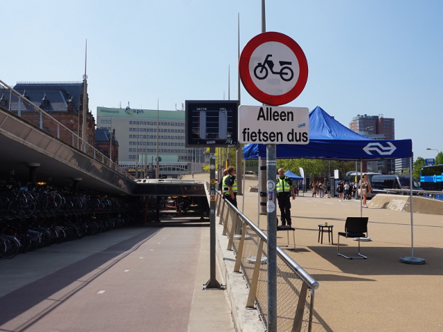 DSC00398alleenfietsendus