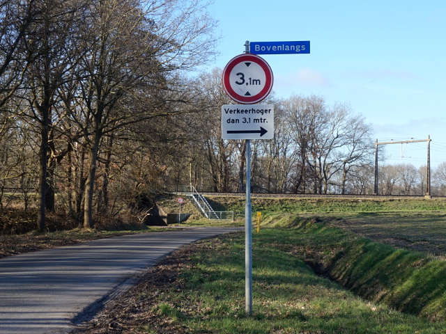 DSC01699loonverkeerhoger