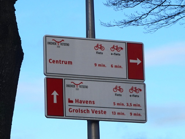 DSC02254fietsenenschede
