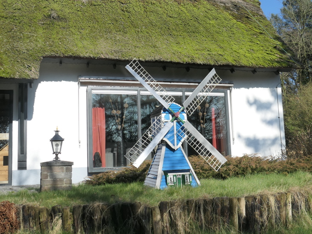 P1350123huijbergen_z