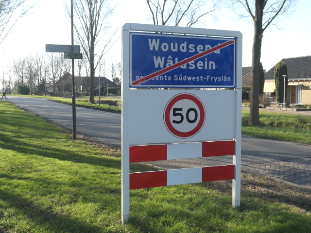 P1350348woudsend_e