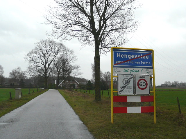 P1020215hengevelde