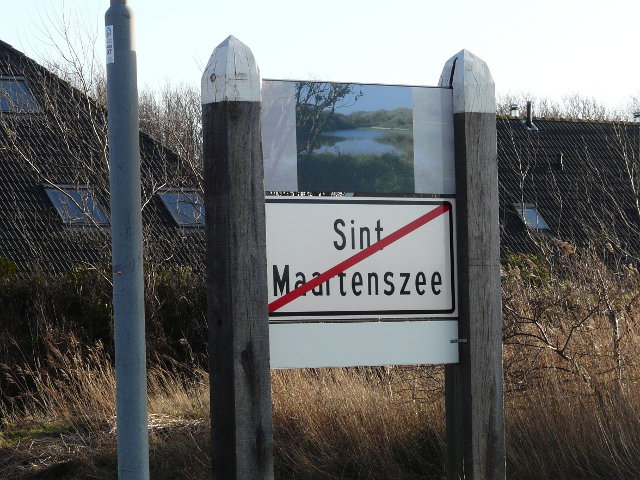 P1020325sintmaartenszee