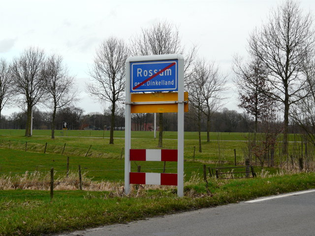 P1030442rossum