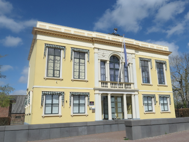 P1360316menaldum_z