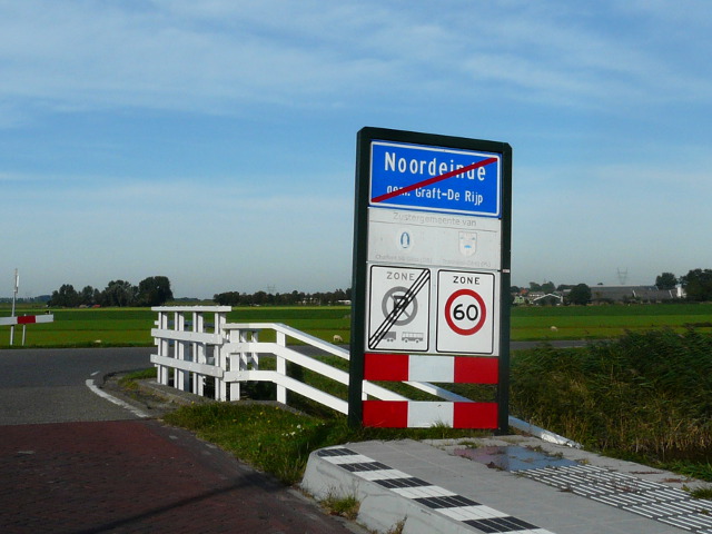 P1000373noordeinde