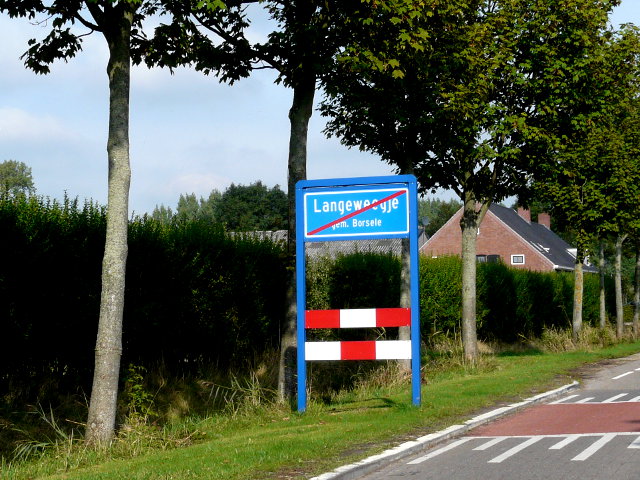 P1000588langeweegje