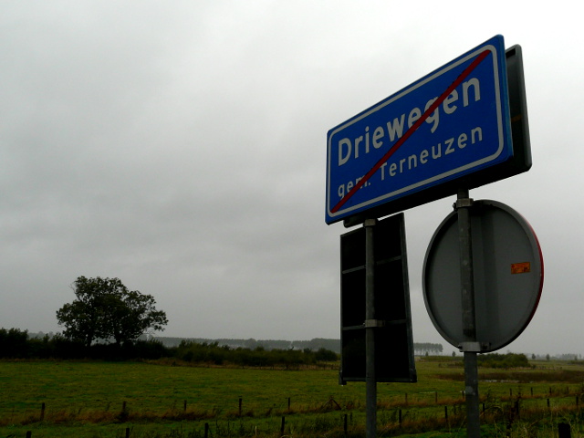 P1000772driewegen