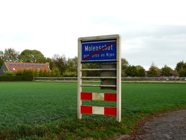 P1010175molenschot