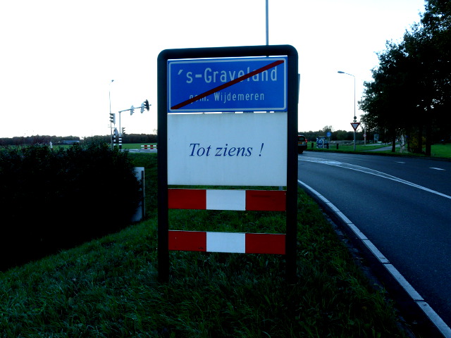 P1010465sgraveland