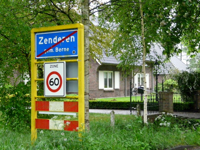 P1050571zenderen