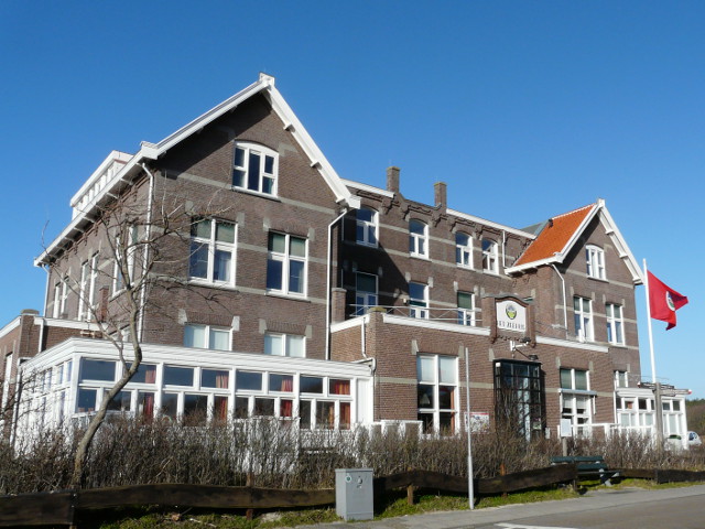P1130382bergenaanzee