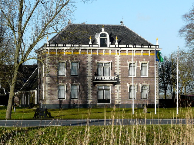 P1130391stompetoren