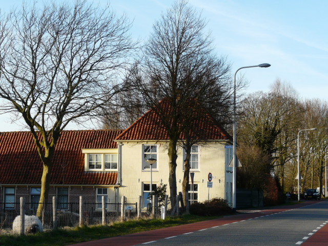 P1130875schoorldam