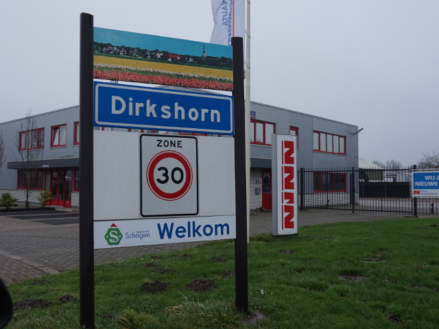 DSC09230dirkshorn_b