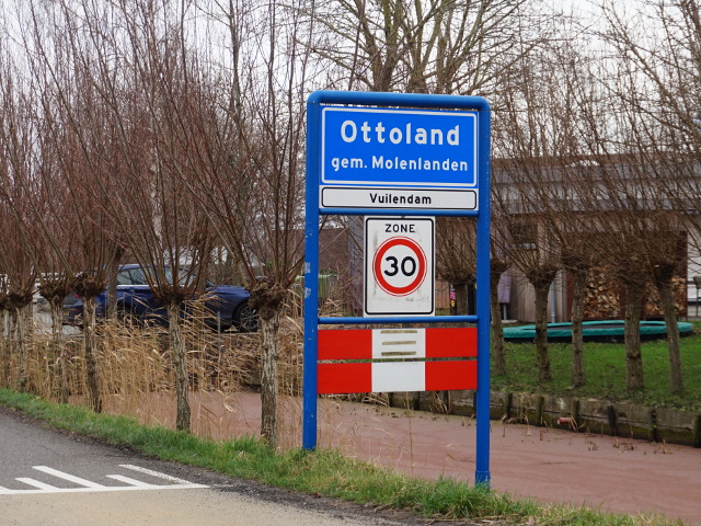 DSC09354vuilendamot_w