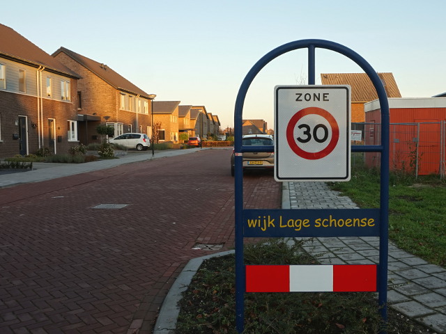 DSC02178lageschoense_w