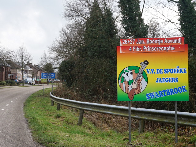 DSC02420swartbroek_n