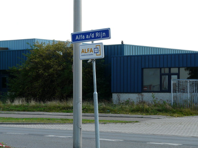 P1270969alfaadrijn