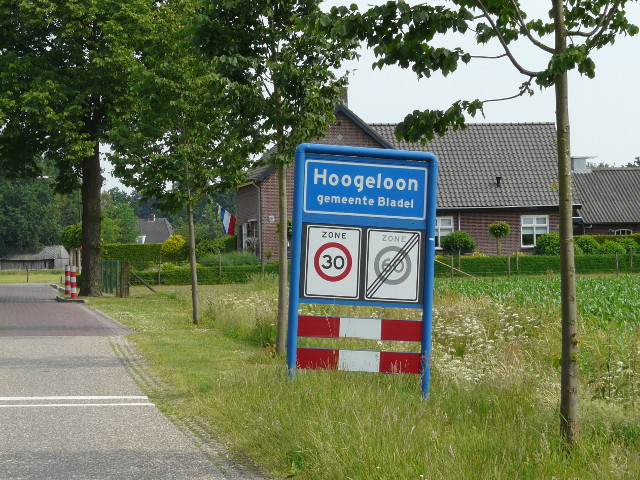 P1160956hoogeloon