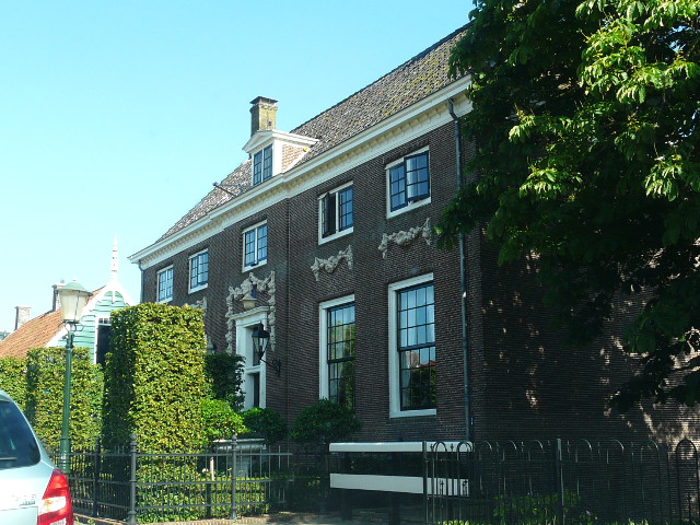P1170234wormer