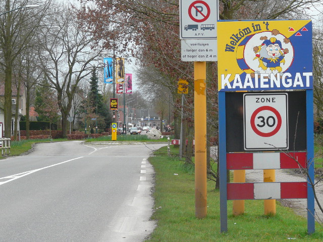 P1210394rielkaaiengat
