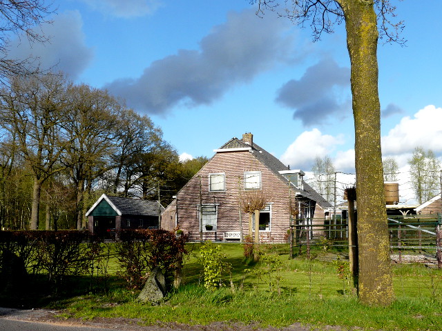 P1240240kerkenveld
