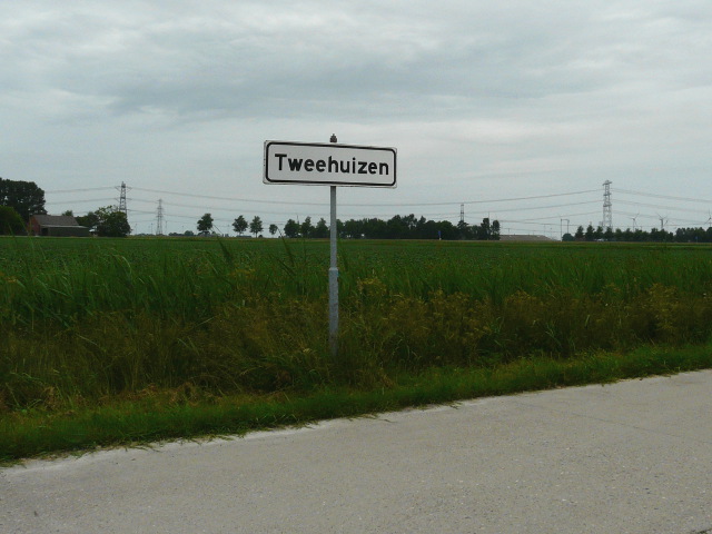 P1250157tweehuizen