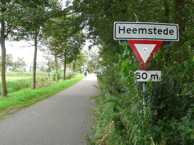 P1270549heemstedewit