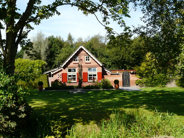 P1270752houtigehage