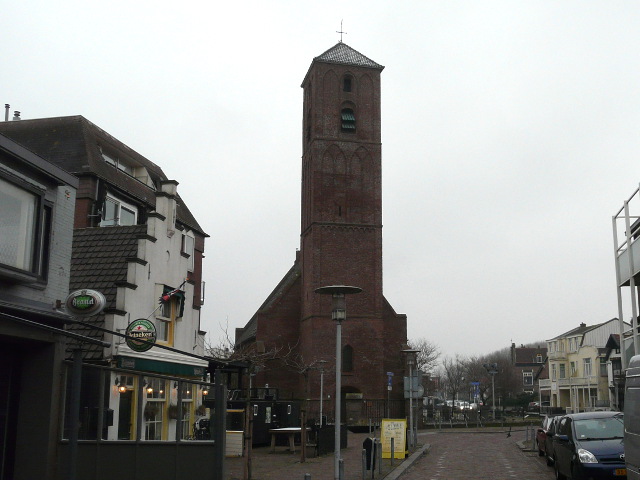 P1300249wijkaanzee