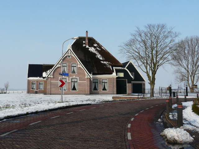 P1300339midwoud