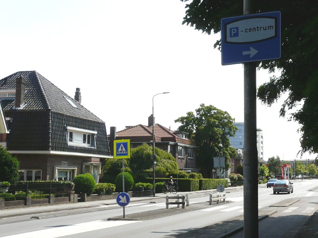 P1070945pcentrumsassenheim