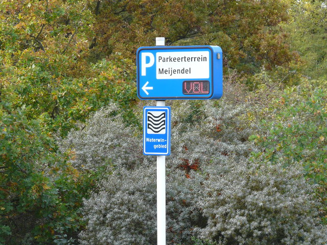 P1200318meijendelparkeren