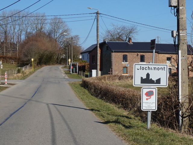 DSC06469clochimont_w