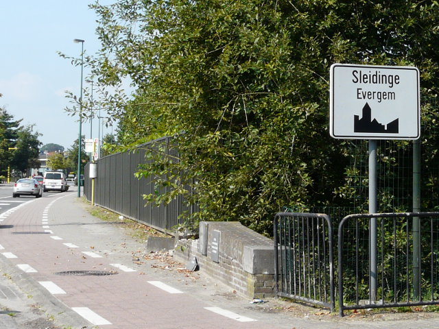 P1100009sleidinge_w
