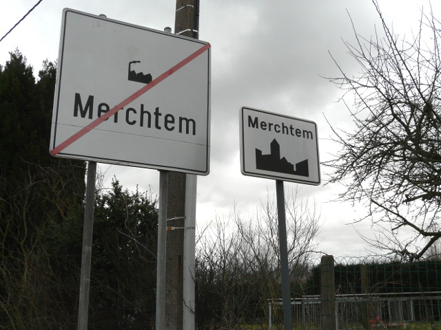 P1130068merchtem_w