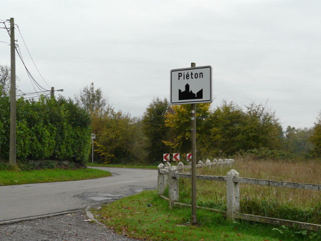 P1200042pieton_w