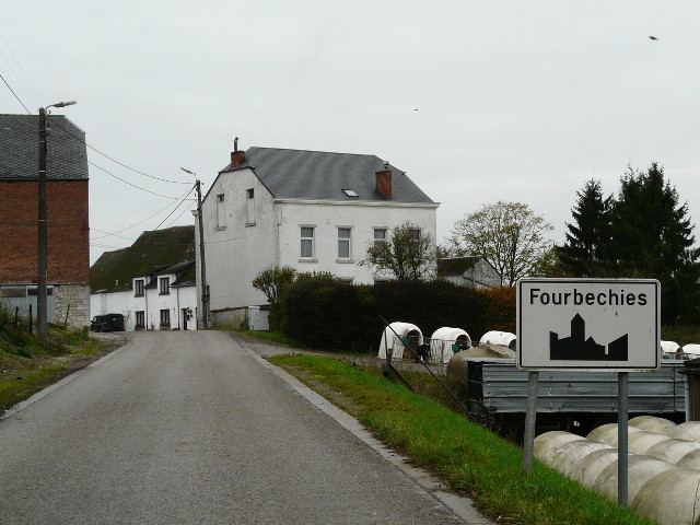 P1200084fourbechies_w