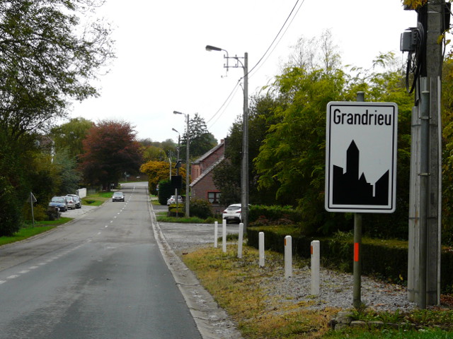 P1200105grandrieu_w