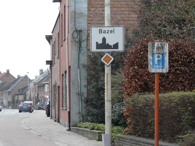P1210790bazel_w