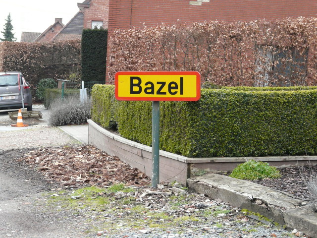 P1210798bazel_g