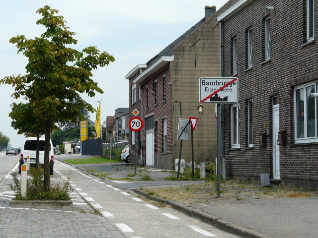 P1270473bambrugge_e