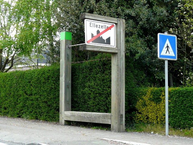 P1310675ellezelles_e