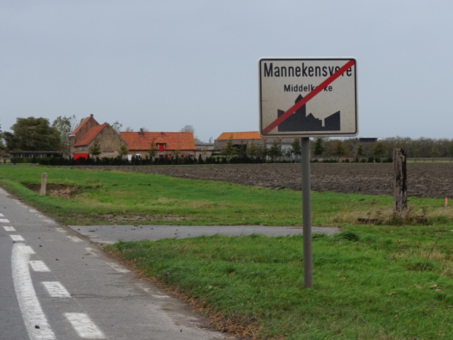DSC06242mannekensvere_e