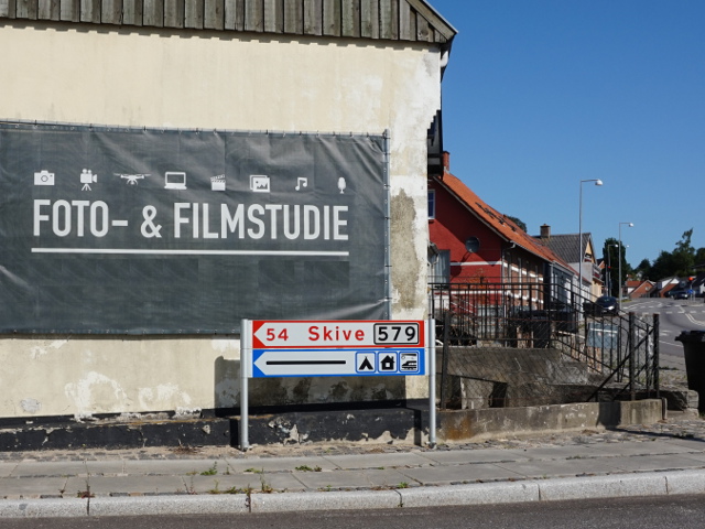 DSC04240x579